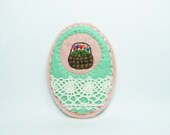 Lace mirage felt brooch