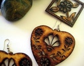 Unique heart earrings-necklace set with wood burned flowers -Gift for Mom