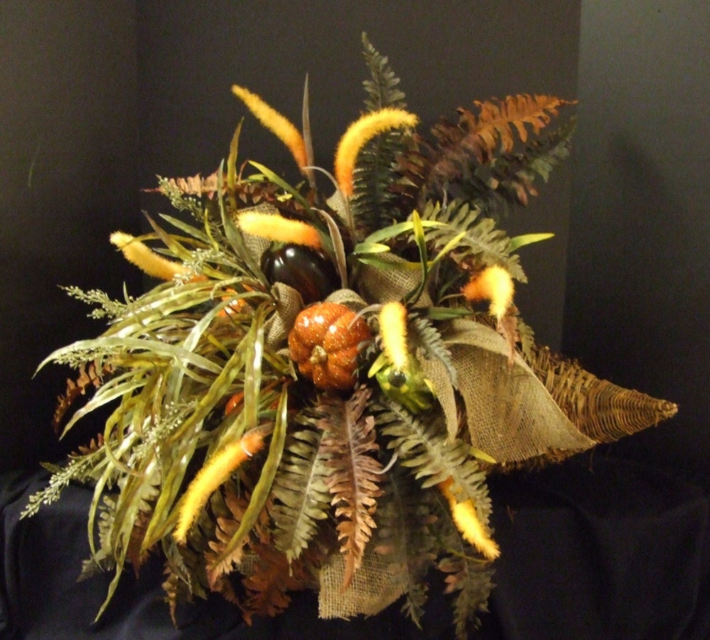 Fall Centerpiece, Fall Cornucopia, Thanksgiving Floral Arrangement, Autumn Table Arrangement