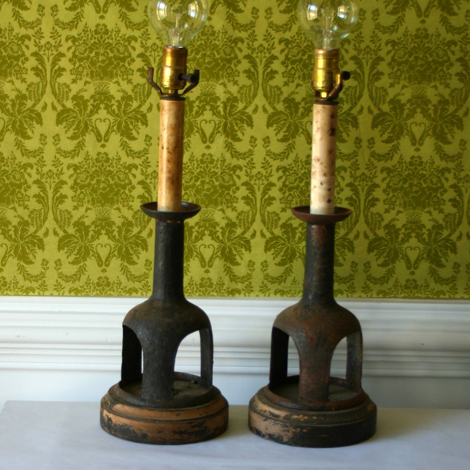 Industrial Lamps. Pair of Lamps. Farmhouse Lamps. Iron. Bedside Entryway Buffet Bar End Table. Rustic Home Decor. Industrial Decor. Brown.