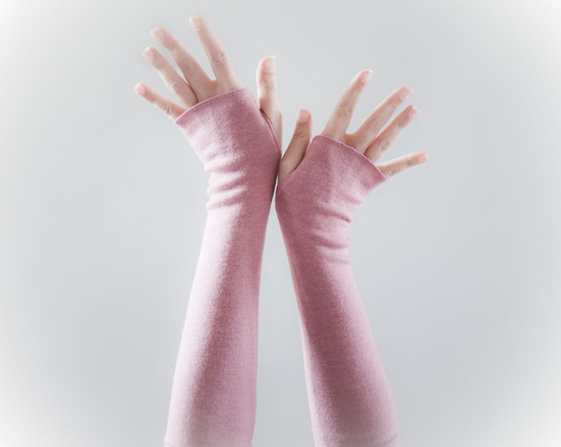 ON SALE-Fingerless Gloves for Girls in Dusky Pink-Winter Arm Warmers-Long Knit Vegan Gloves-Soft Pale Pink