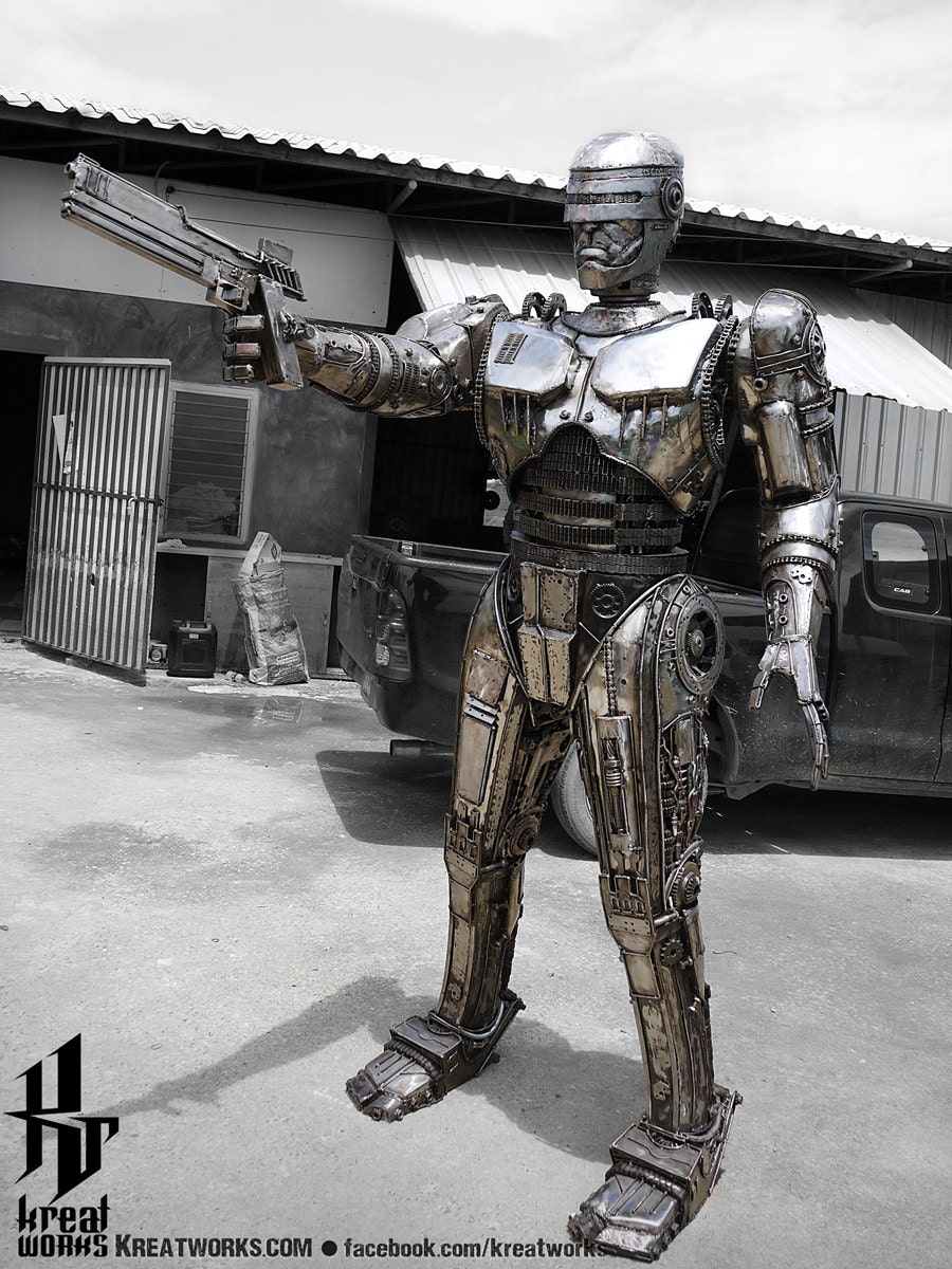 Robot Cop ( Large item ) : made-to-order
