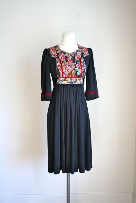 vintage peasant dress - YOUNG EDWARDIAN black floral dress / XXS