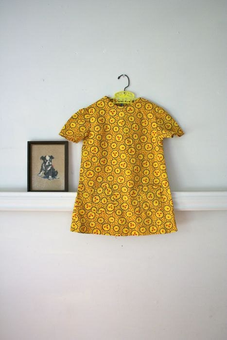 vintage 70s little girls dress - CALICO yellow tunic dress / sz 5