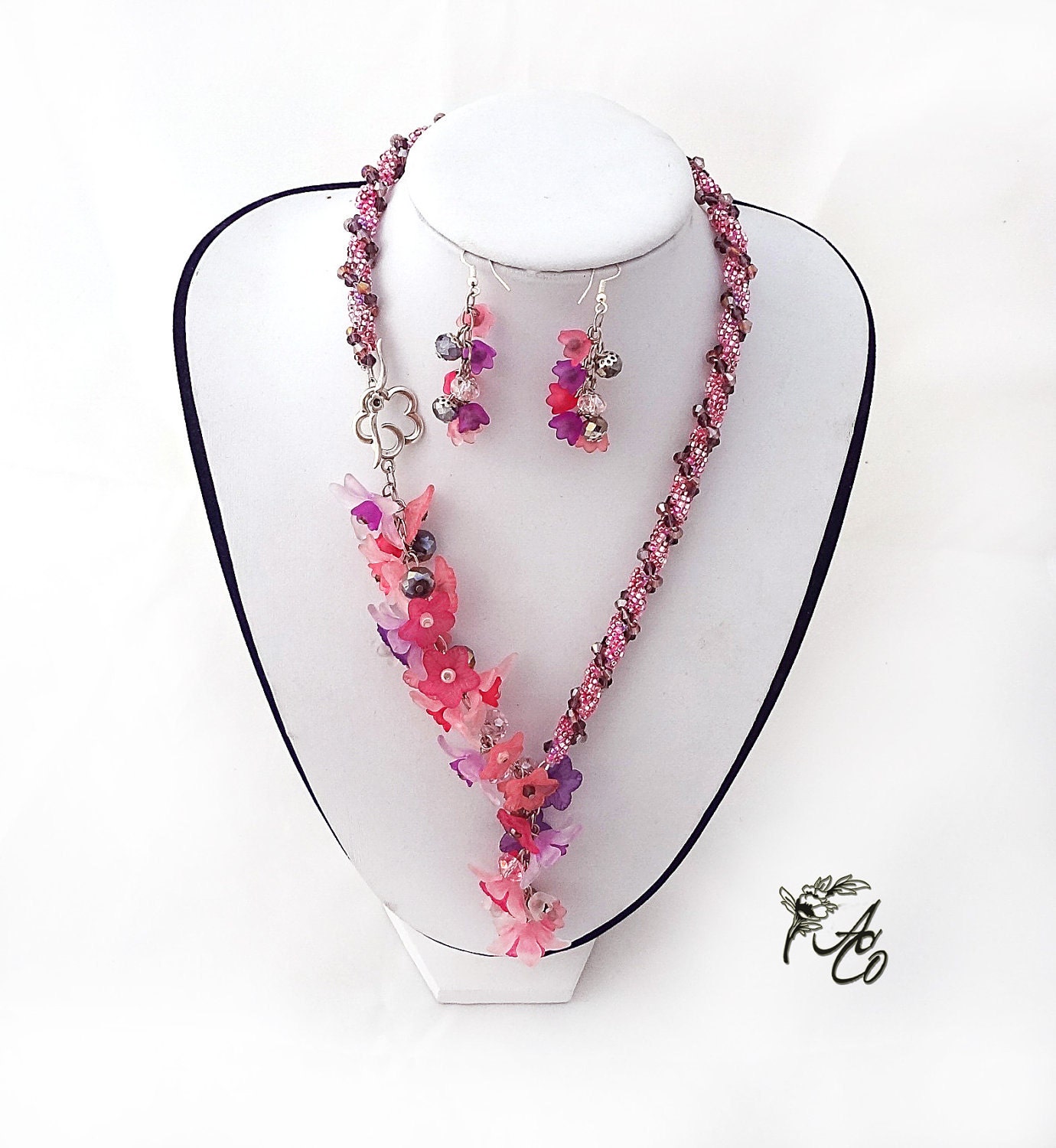 Pink and violet floral necklace and earrings set
