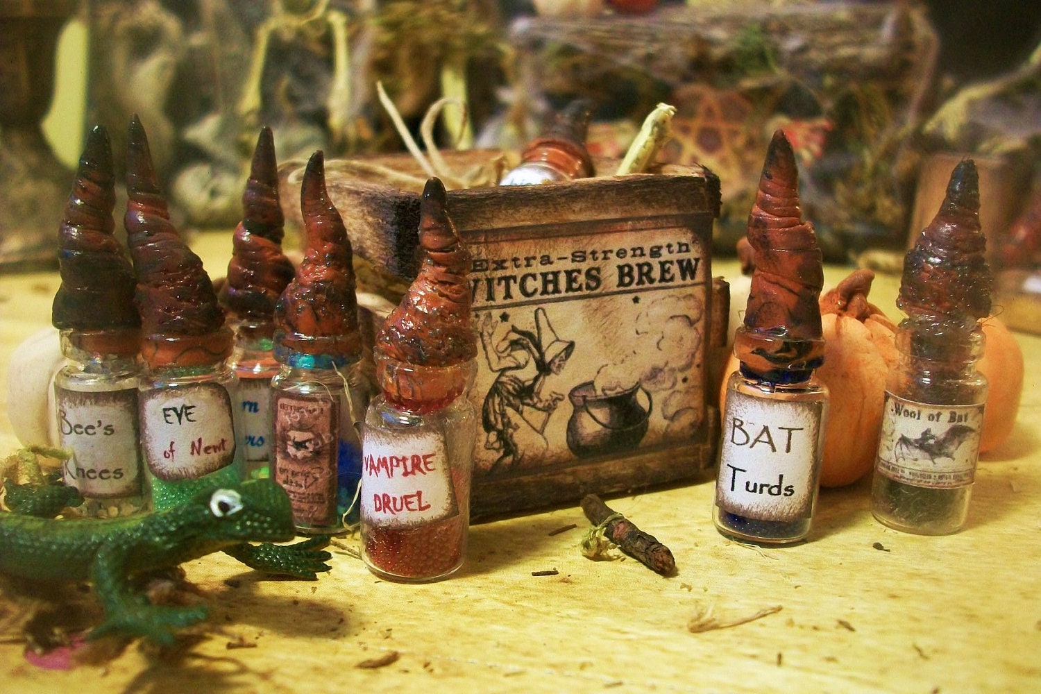 BAT Turds and VAMPIRE Druel, Miniature Magic Potion Essentials in Glass Bottles with Dragon Horn Stopper, 1.75 inches, 2 Bottles