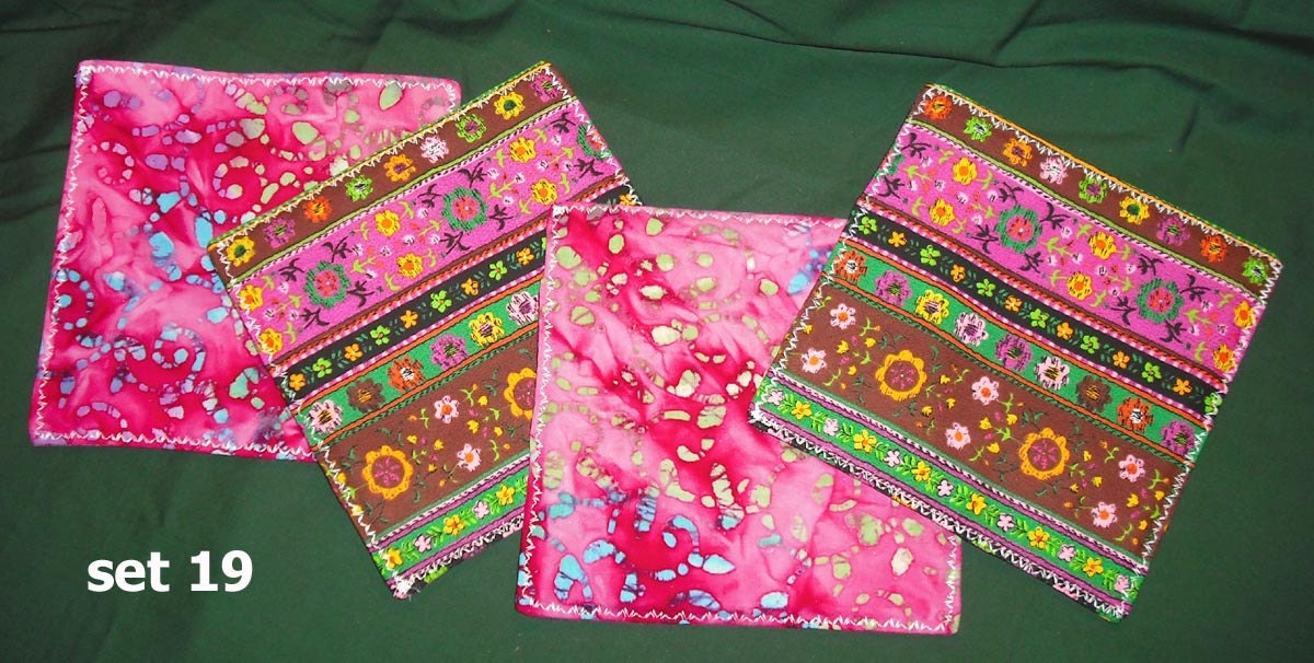 Set of 4 Pot Holders Hot Pads New and Recycled Fabric Cloth Flowers Abstract Batik Leaves Retro Home Kitchen Baking Cooking Trivet Gift