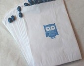 25 Owl White Kraft Paper Favor Bags - you choose ink color - Perfect for Weddings, Baby Showers & Parties