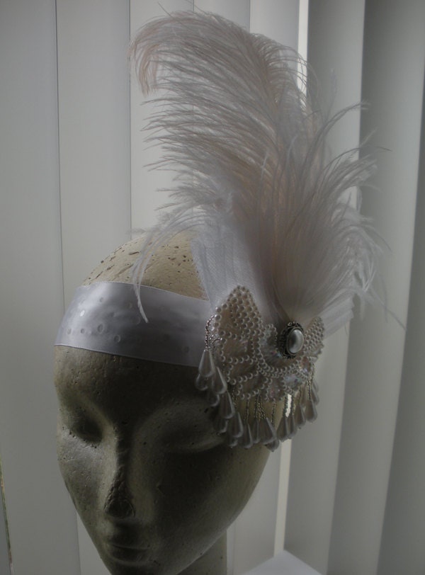Deco Fan Multi White Feather Headpiece