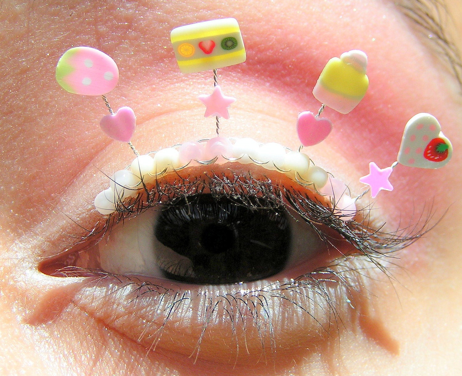 Berry Candy Eyelash Jewelry - false eyelashes with white chocolate and strawberry sweets