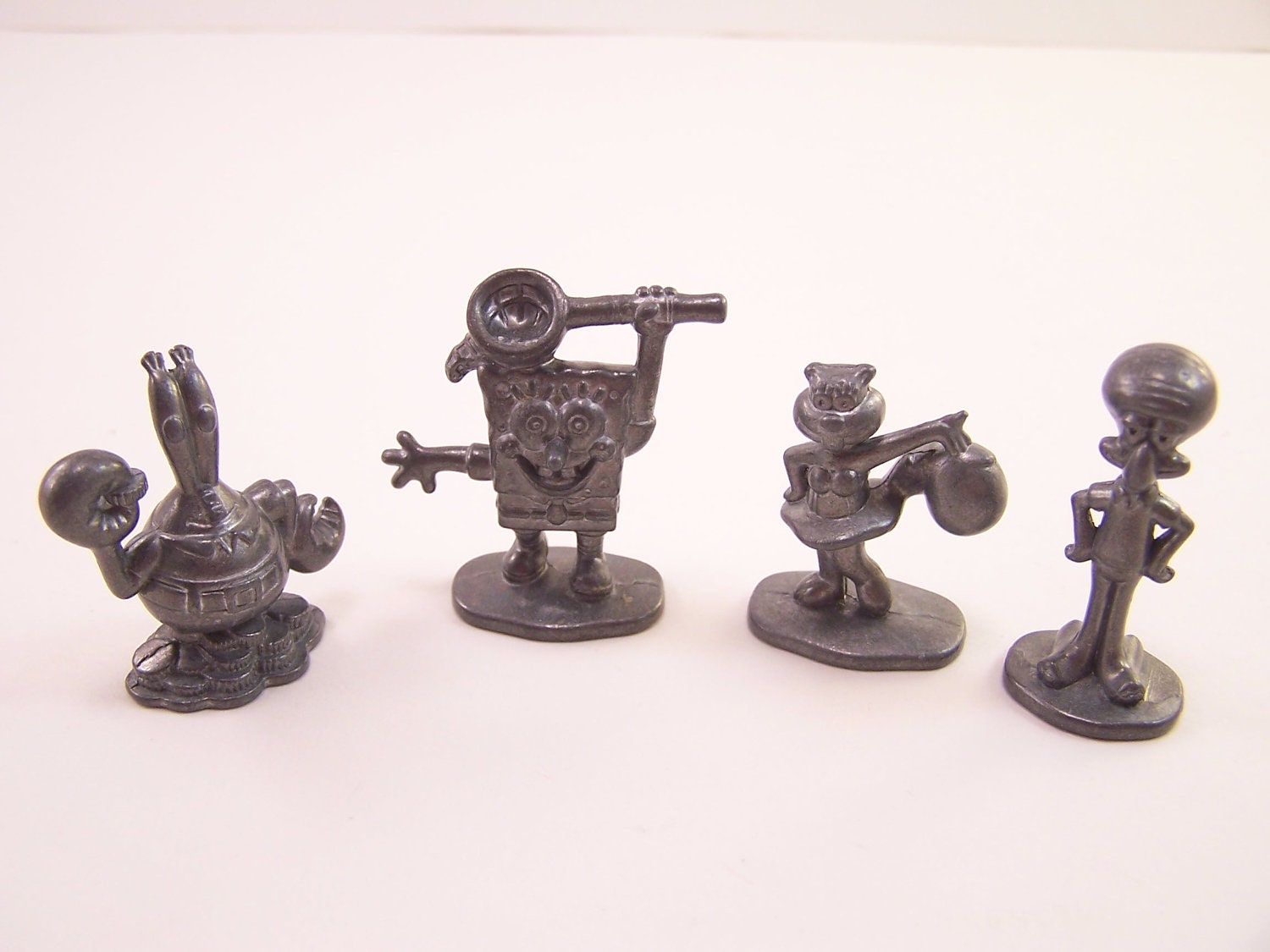 set of 4 pieces of spongebob pewter figurines sponge bob squartpants