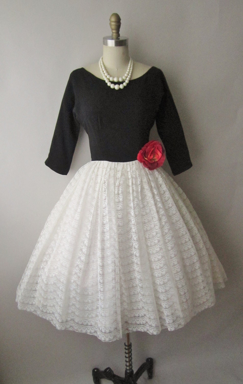 50's Cocktail Dress // Vintage 1950's Black & White Lace Cocktail Party Full Dress XS
