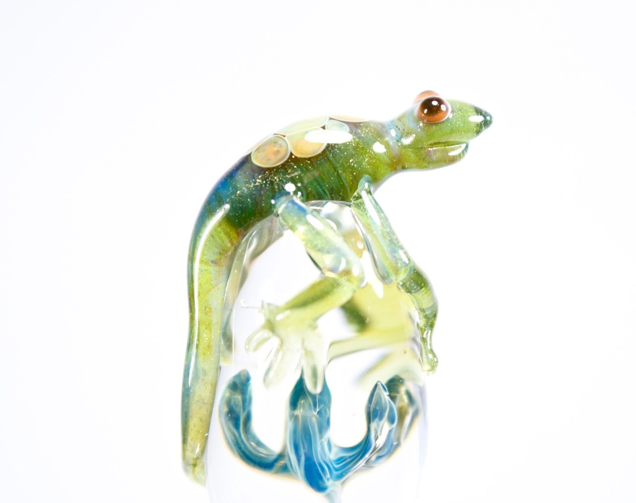 Shimmery Green Lizard Wine Bottle Stopper