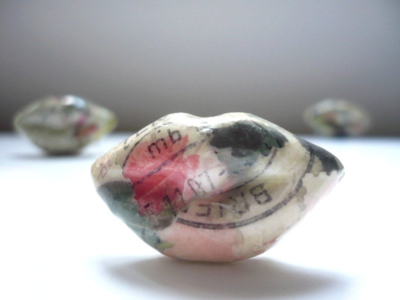 Romantic Lips - Adjustable Ring - Collage vintage postage stamps - Ready to Ship - OOAK - oenopia