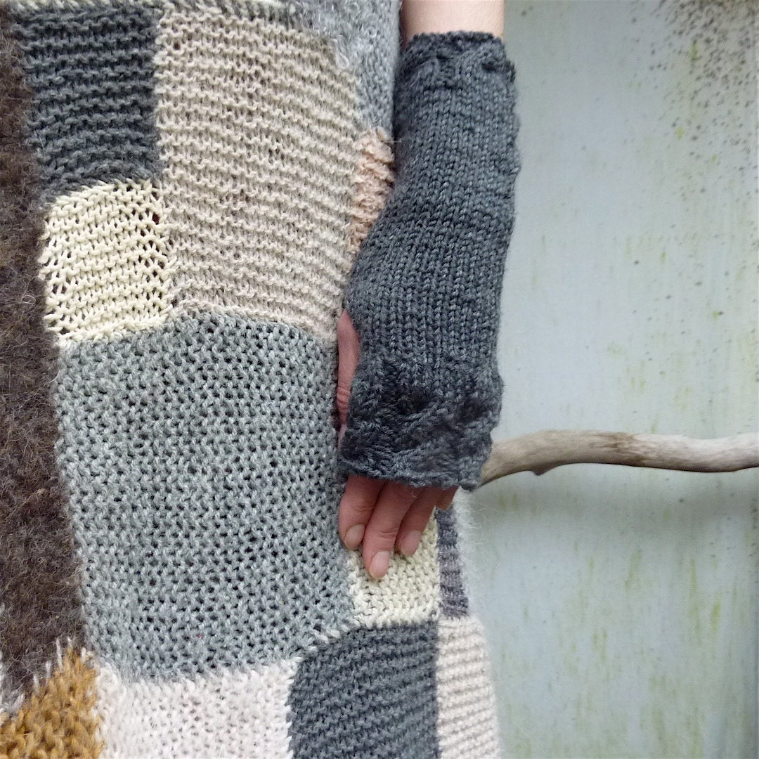 Jeweler Warmers, pure wool wrist warmers / fingerless gloves in gray, brown, black, cream, blue, red, ox blood, all colors, READY TO SHIP