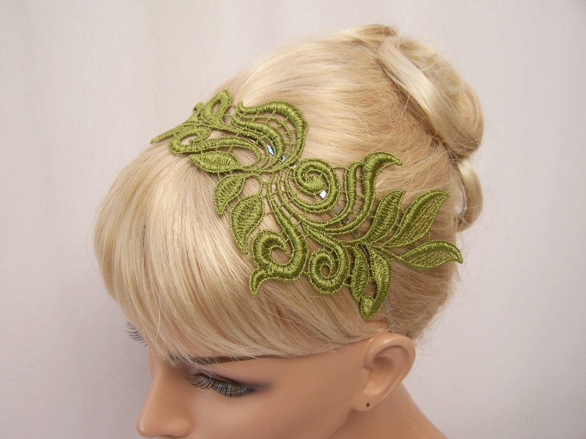 Delphinium lace headband lime green