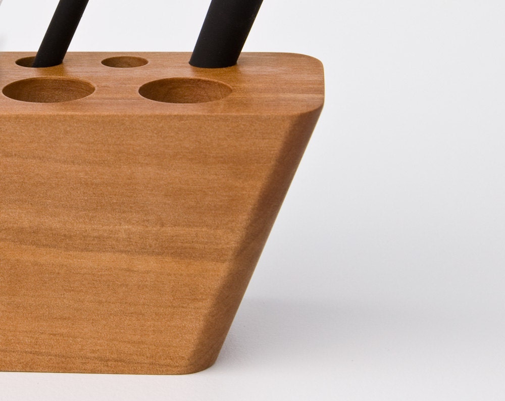 Pear Wood Cosmetic Makeup Organizer Brush Lipstick Holder SCARLETT P