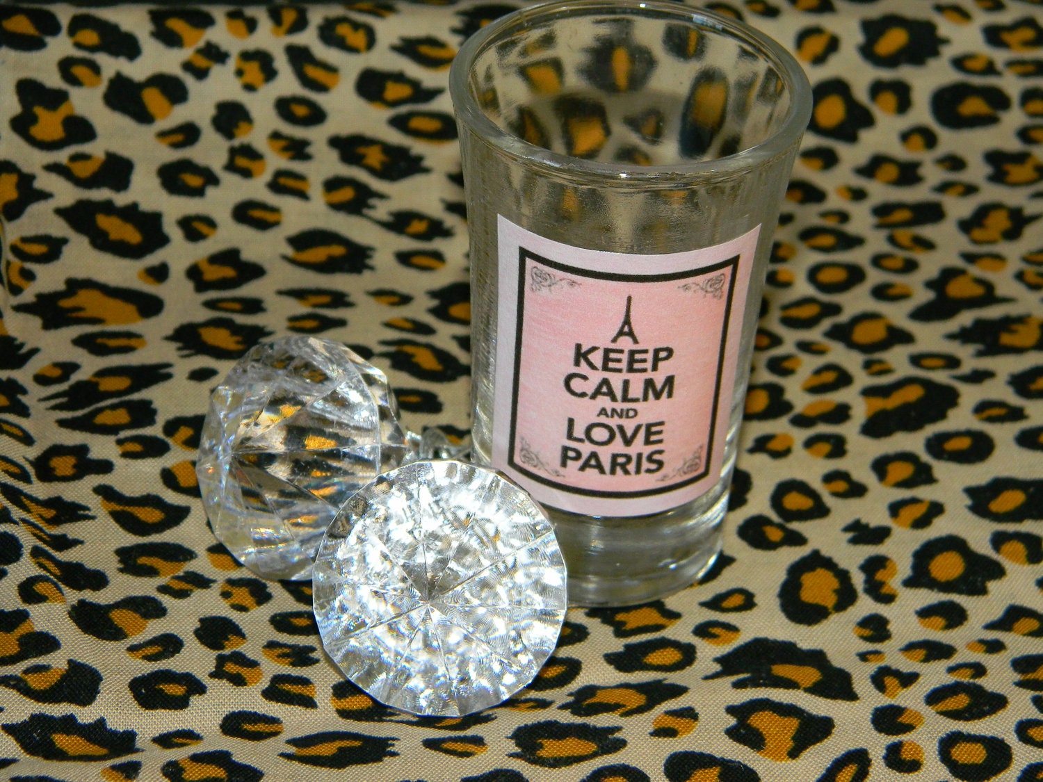 Keep Calm and Love Paris shot glass