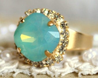 Crystal mint ring -  victorian style 14k plated gold adjustable ring real swarovski rhinestones .