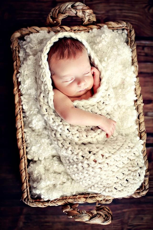 Newborn Baby Photo Prop Cream Hooded Cocoon