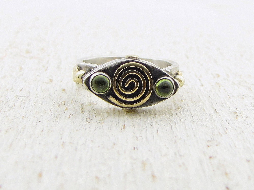 Silver and Gold Ring - Gold Spiral Ring - Peridot  Ring - 'Eye' Shaped silver Ring - OOAK Ring