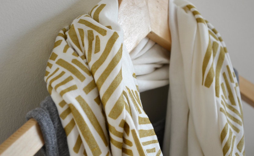 LIMITED EDITION - Infinity Scarf - Gold Crosshatch on Cream