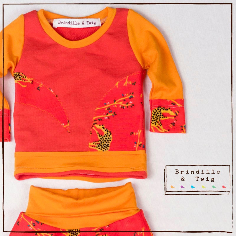 Boy or Girl baby giraffe outfit sz. 0-3 months Orange and Yellow