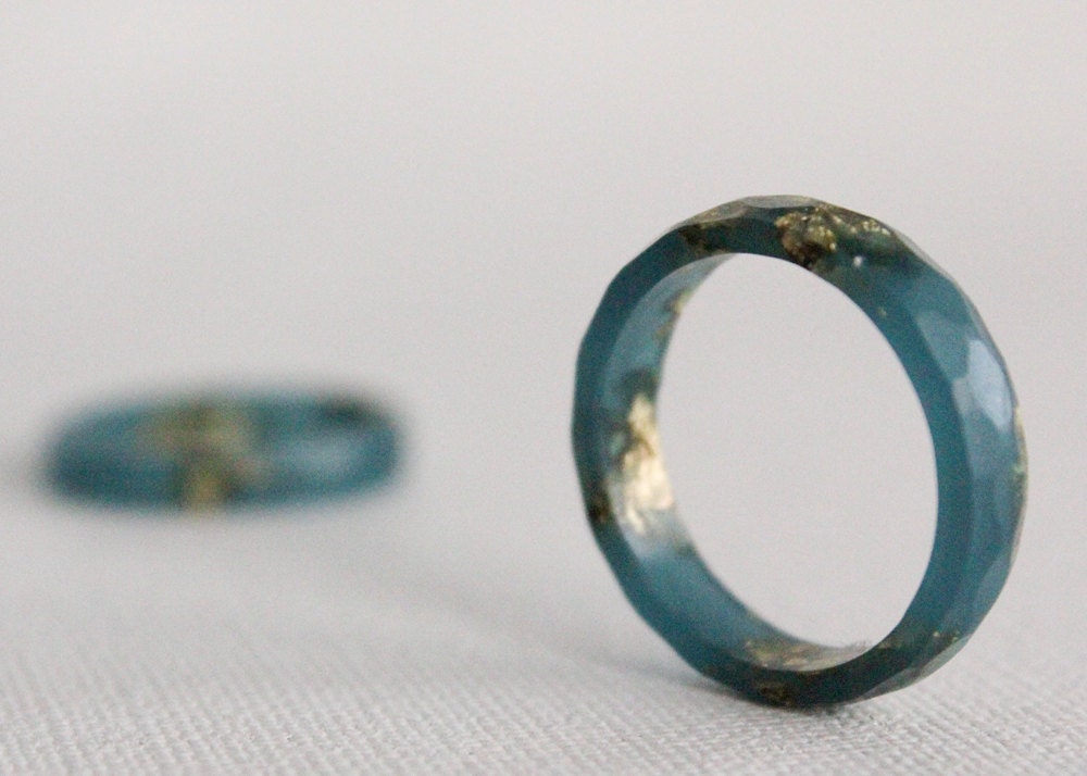 teal with gold leaf size 8 thin multifaceted eco resin ring