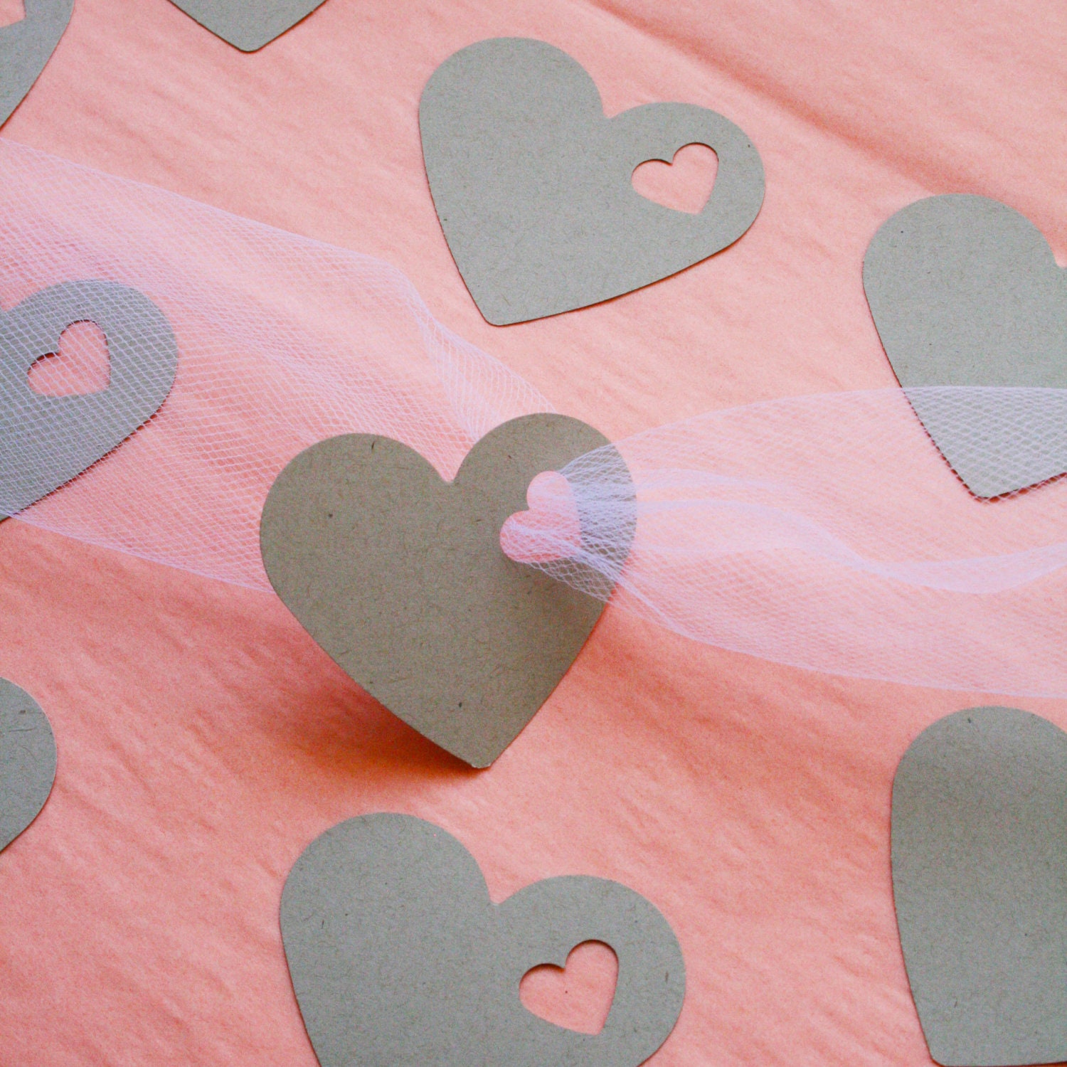 Eco Gift Tags - set of 16 heart shaped recycled tan brown gift tags - Eco-friendly, cute, gift wrapping