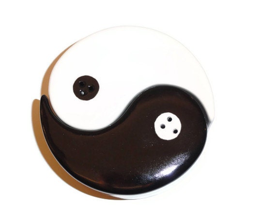 Ceramic Yin Yang Salt & Pepper Shakers in Minimalist Black and White