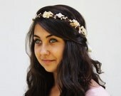 Bridal Hair Crown - Ivory Blossom and White Berry Floral Hair Wreath. Flower Girl hair Wreath, Weddings, Bridal Head Piece.