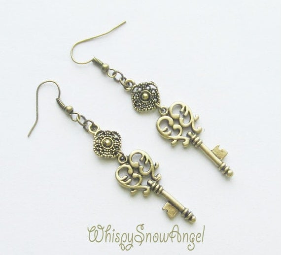 Antique Bronze Key Earrings Victorian Steampunk