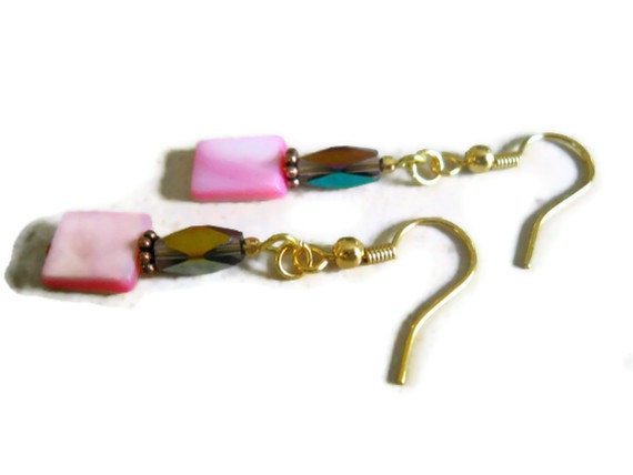 Dangle Pink Shell Earrings Copper Silver Rose Glass Beaded Jewelry