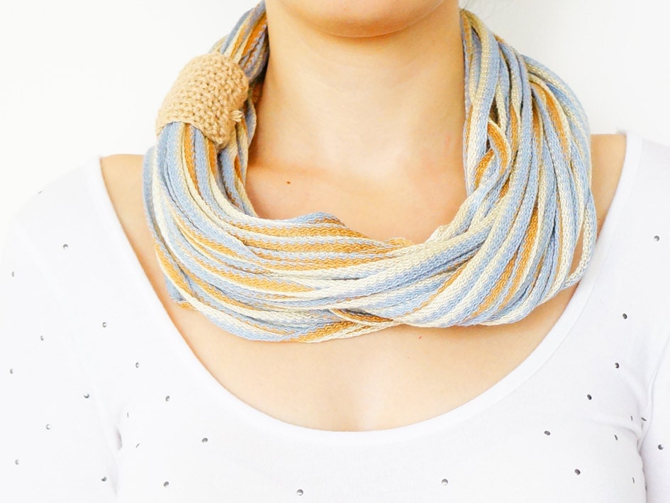 SCARF // Handmade Infinity Eternity Scarf Noodle Scarves Cotton Fashion Neckwarmer Circle Necklace Chunky Cowl Blue Beige