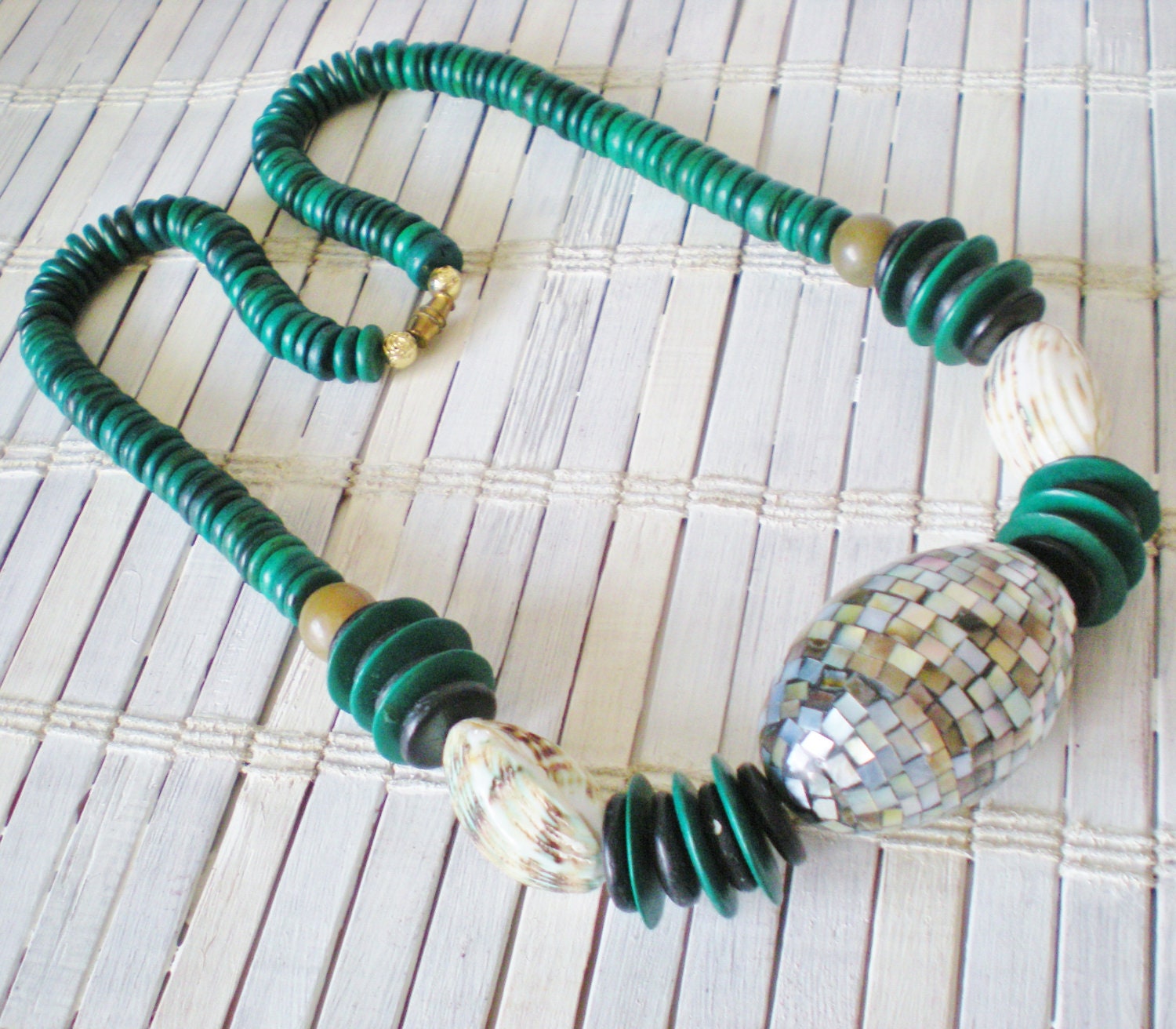Vintage Emerald Green Shell Beads Necklace -Tribal -1980s