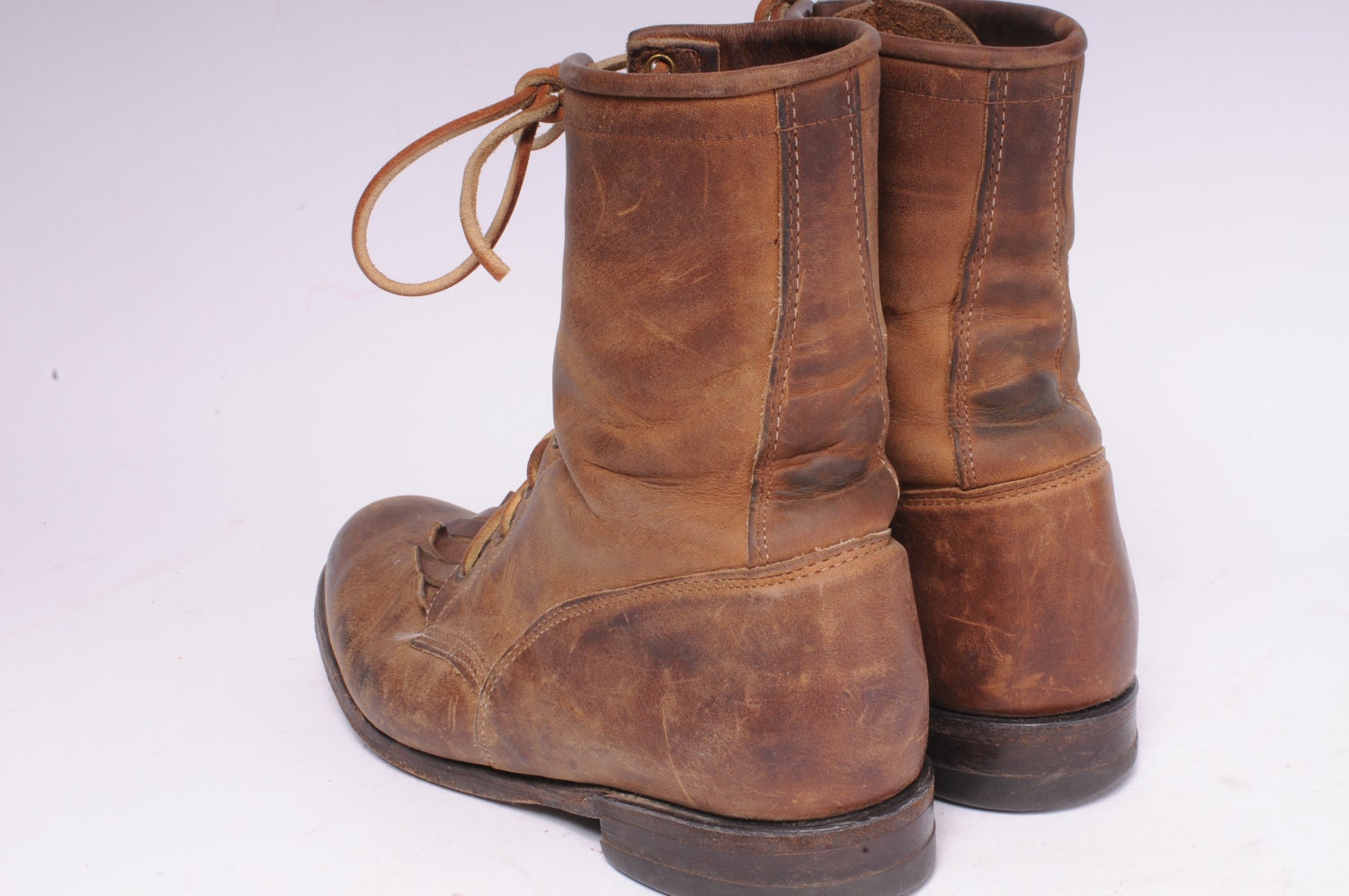 Packer Size 8.5 D Men's Boot