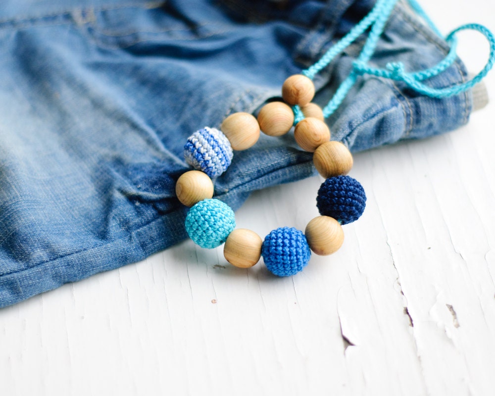 Long-Tailed Wood Teether / Baby Toy - Blue