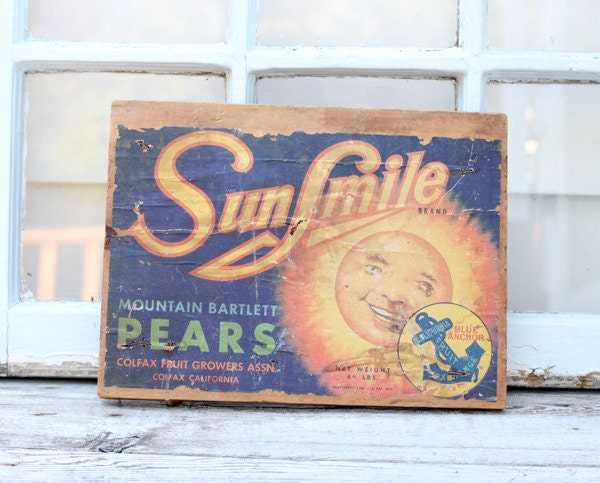 Fruit Crate Label Side SunSmile Pears 1950s