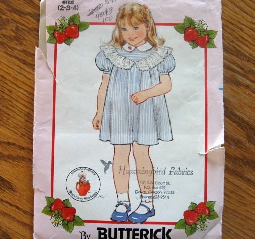 1982 Pattern Butterick 4825 Strawberry Shortcake Dress Uncut Sizes 2 3 4