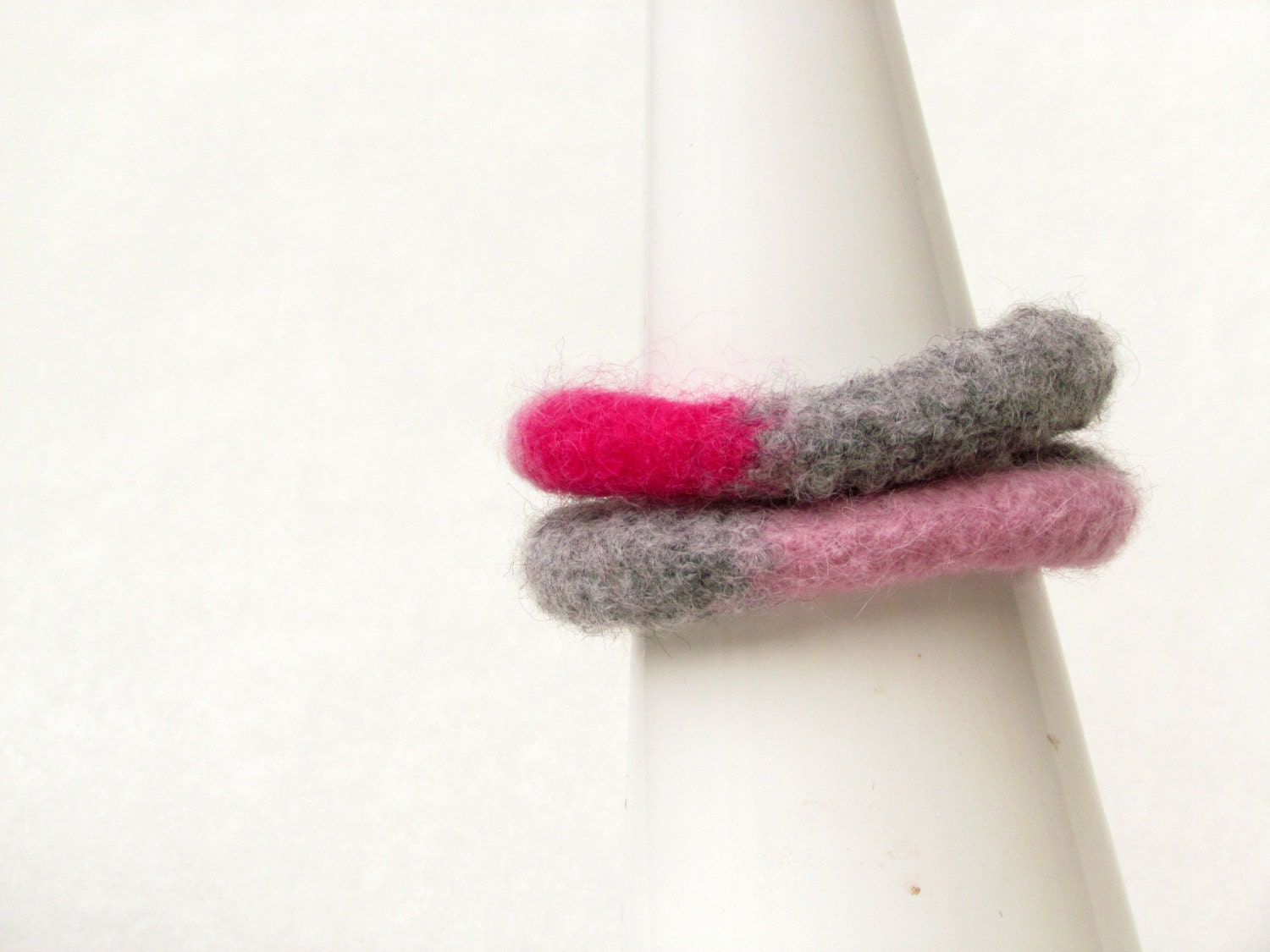 Stacking pink bangles - eco-friendly bangles - mother day gift - teen pink grey - soft jewelry