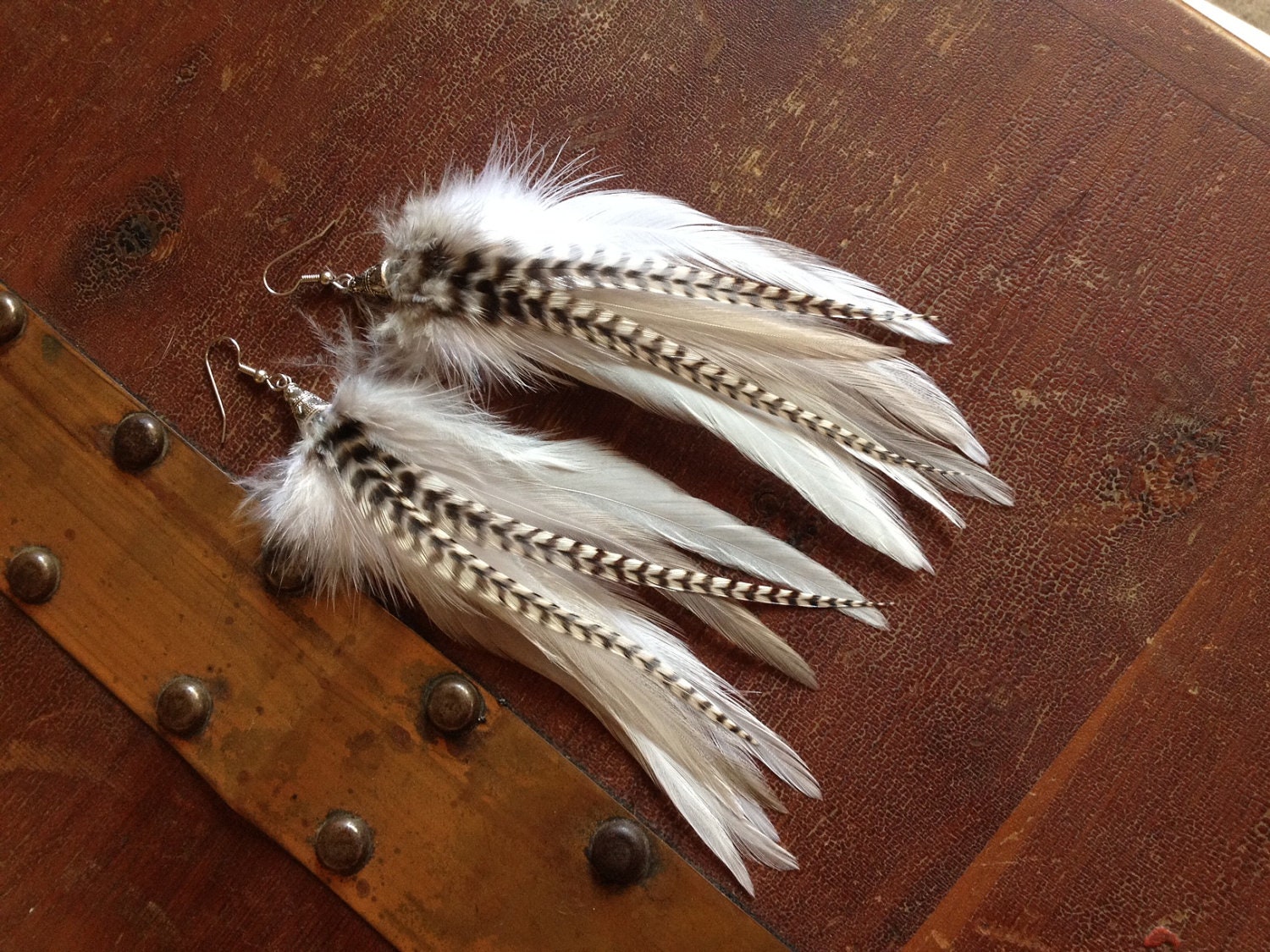 White and Grizzly Feather earrings - soft real rooster feather earings