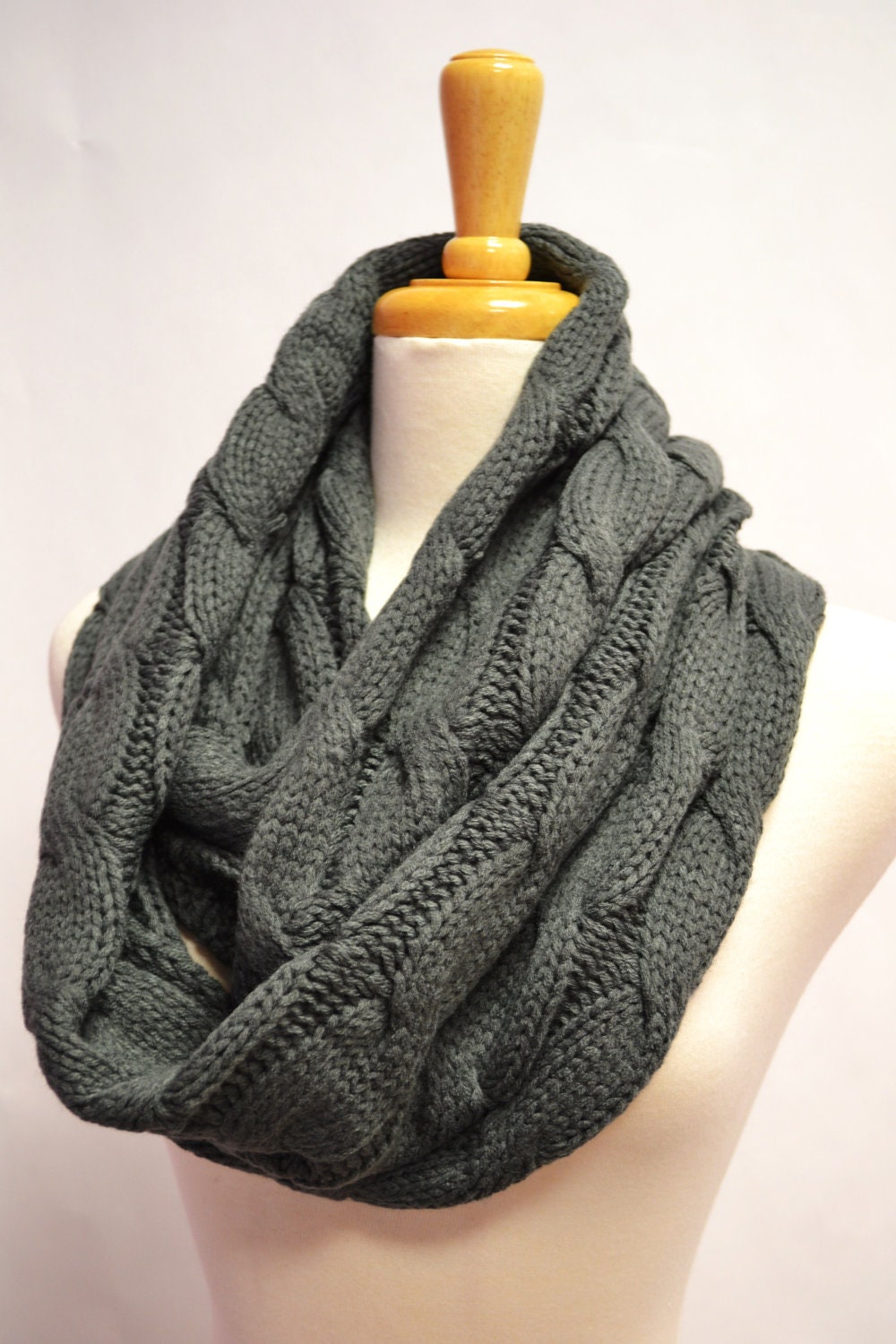 Chunky Knitted Loop Infinity Circle Scarf Cable Pattern Snood Cowl Women's Fashion Accessory