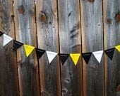 Black and Yellow Felt Bunting with Polka Dots and Bakers Twine Il_170x135
