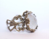 Luna Nail Polish Ring