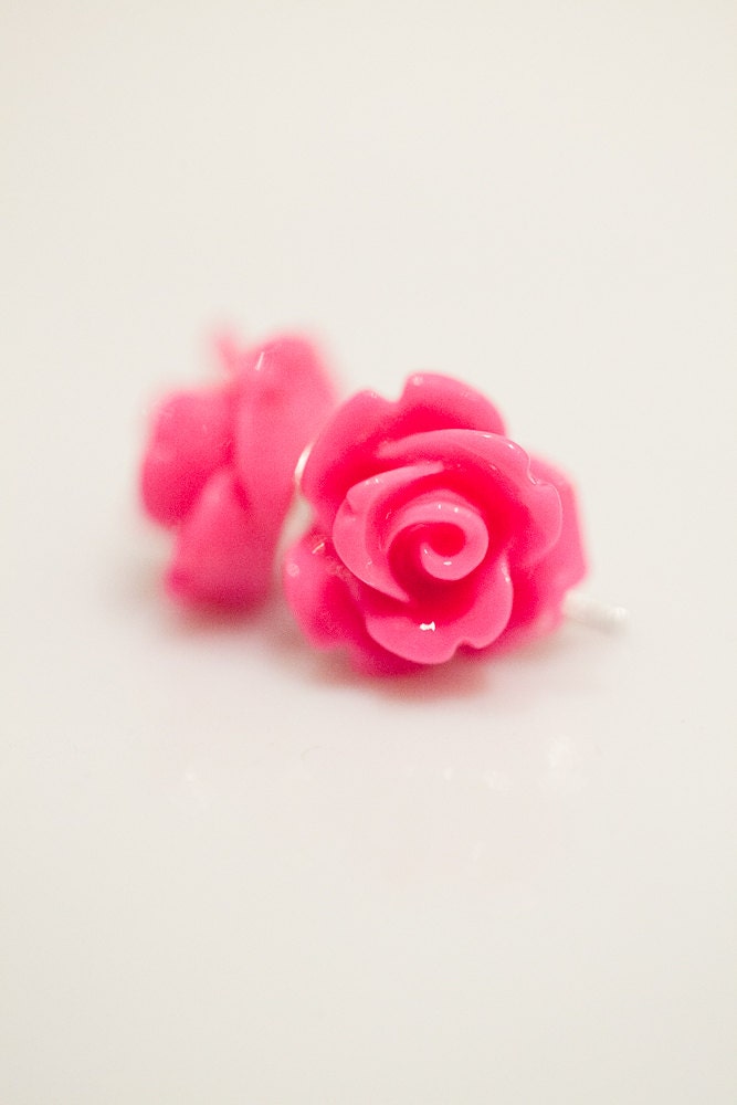 Tiny Flower Earrings . Fuchsia Pink . Cute . Bridal . Wedding