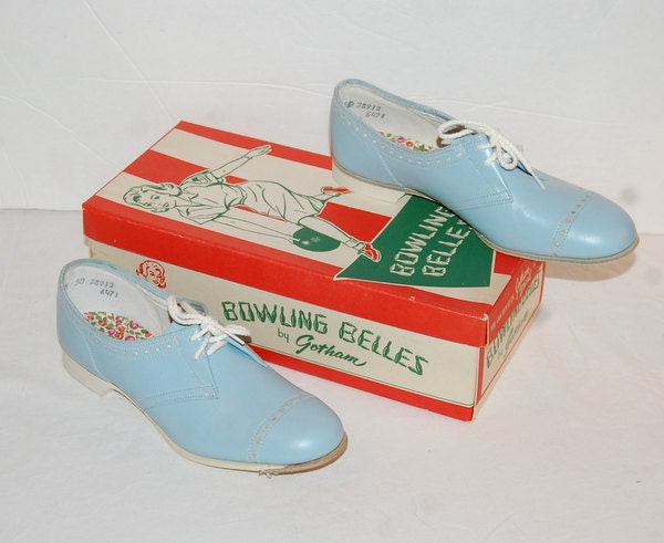 Vintage Bowling Belles Bowling Shoes Blue in Original Fun Box Size 5
