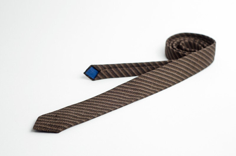 Brown necktie, skinny tie