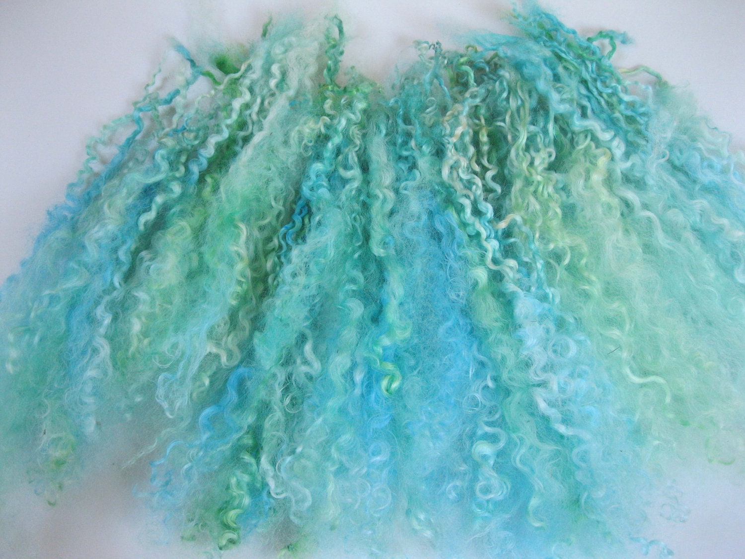 Wensleydale curly locks-Blythe doll hair, spinning and felt making-'Lime & Turquoise'1