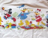 Vintage Twin Flat Sheet Mickey Mouse, Minnie, Donald Duck, Daisy, Goofy