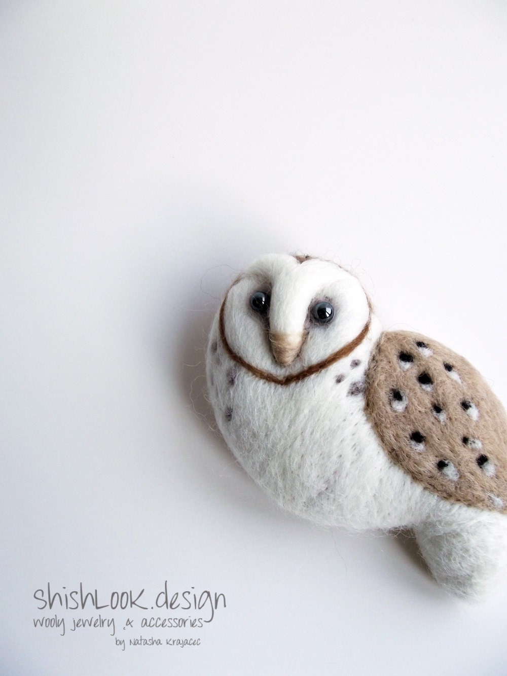 Barn Owl, Hand Felted Brooch, Animal Pin, Owl Jewelry,(MADE TO ORDER)